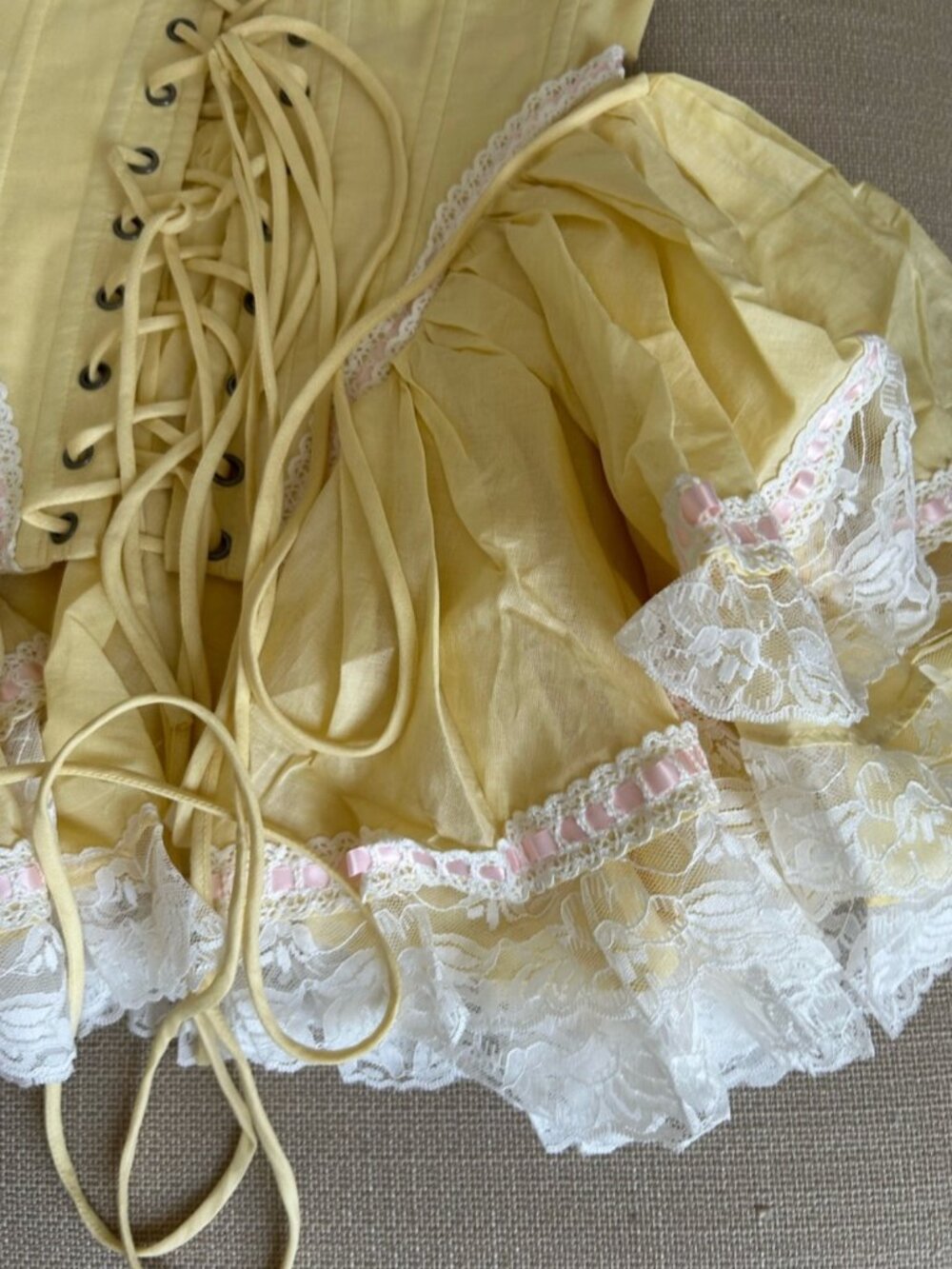 BEST Selkie The Custard Victorian Corset XSmall/Medium Yellow - Picture 9 of 10